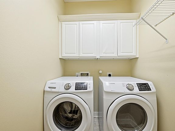 4th image of 25203 Oak Villa Dr