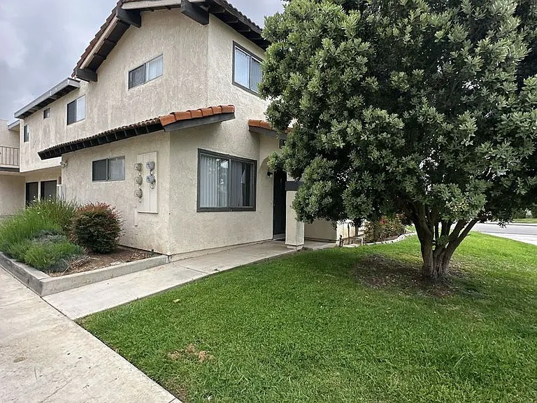 8091 Graziadio Dr — Photo 6