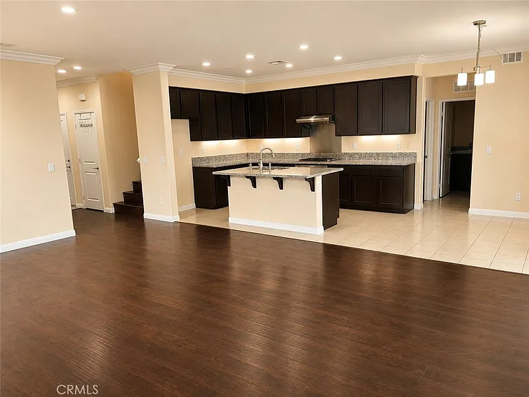 5518 Guardian Way — Photo 6