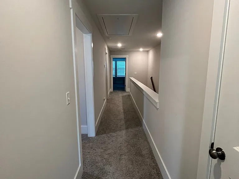 7404 Springwater Dr — Photo 21