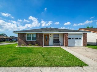 620 Cameron Ct, Kenner, LA 70065