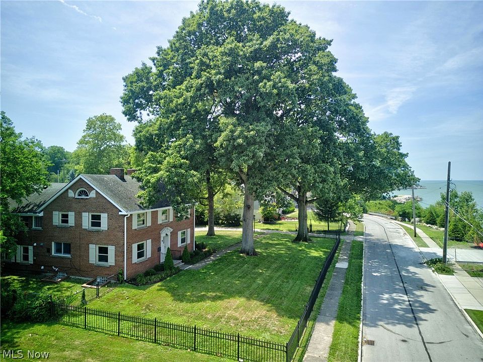 1st image of 7 Coveland Dr