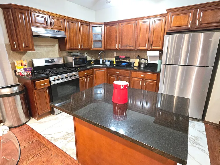 188-25 Mangin Ave #1 — Photo 6
