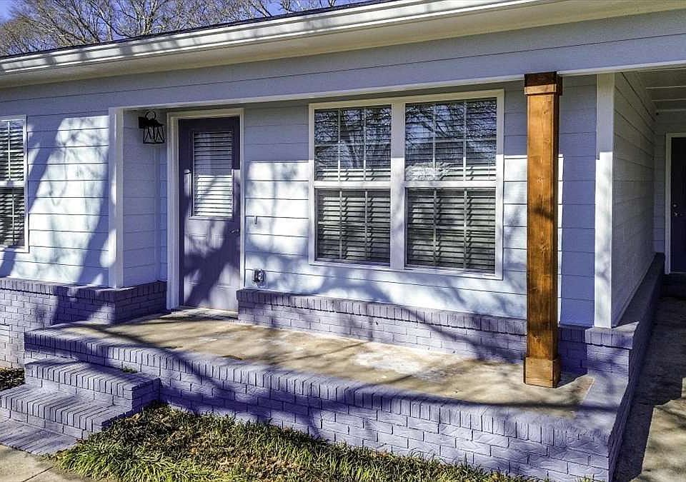 1st image of 284 Doster Ave
