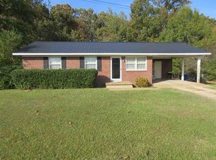 160 Northwood Dr, Savannah, TN 38372