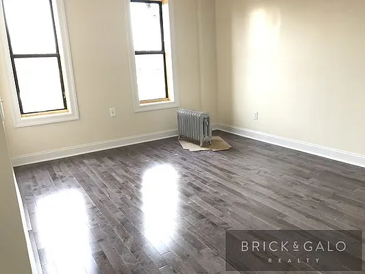 Rented by BRICK & GALO REALTY CORP | media 19