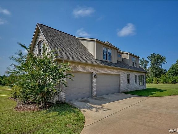 3rd image of 4561 Twin Spires Cir