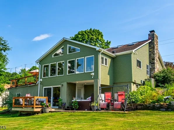 48 Lakeside Ave, Hardyston Twp., NJ 07460