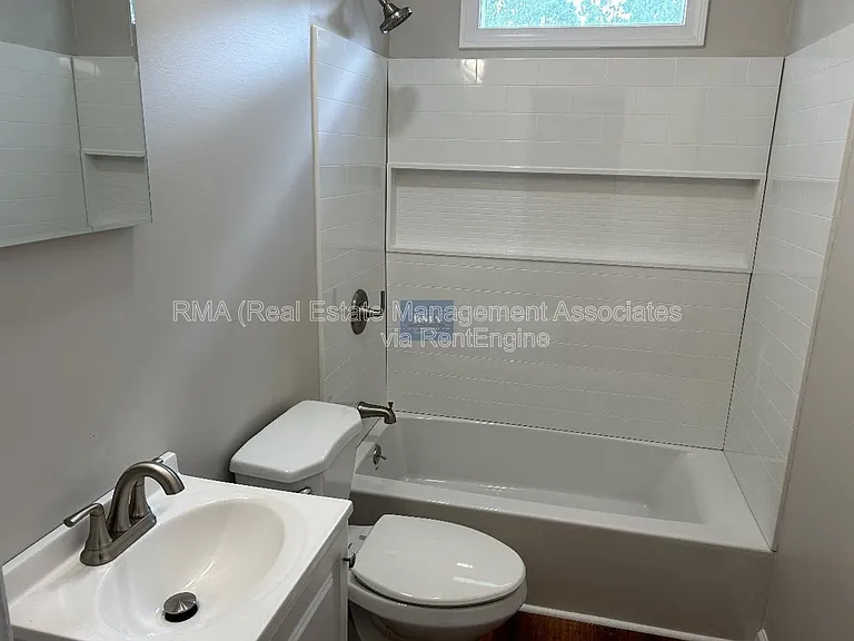 126 Sihane Rd — Photo 8