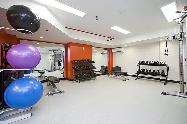 Rented by REAL New York | media 20