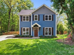 1536 Bear Mountain Rd, Charlotte, NC 28214