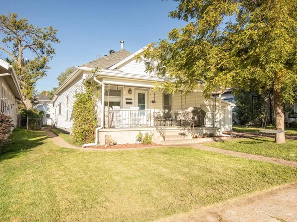 510 E 3rd St, McCook, NE 69001