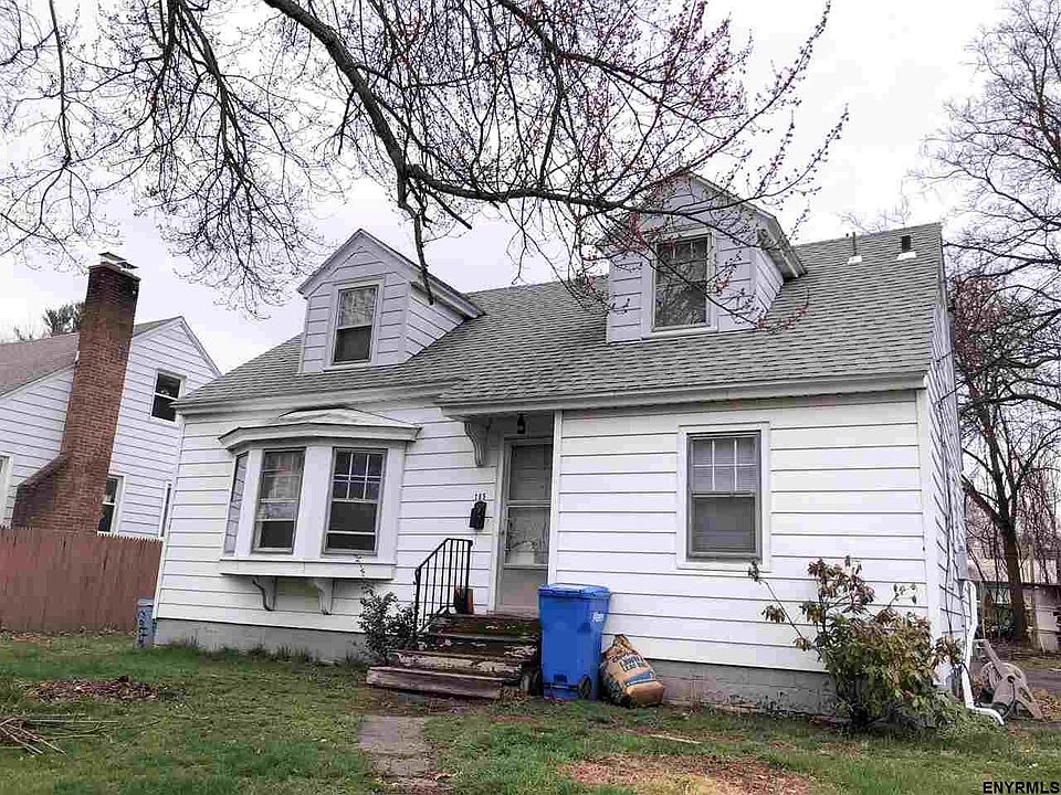 1st image of 165 Cottage Ave