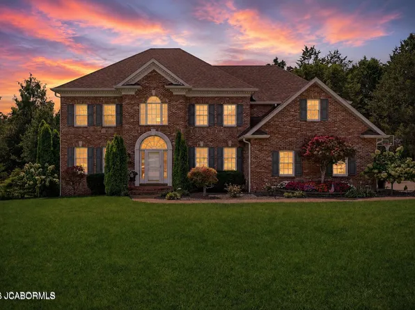 3703 Fairway Dr, Jefferson City, MO 65109