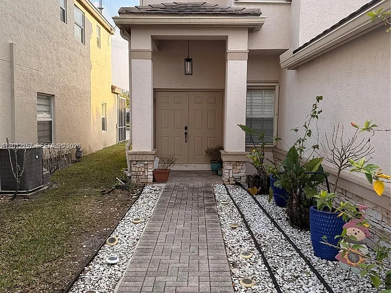 10434 White Pinto Ct — Photo 2