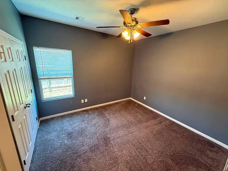 5269 N Cypress Cir — Photo 9