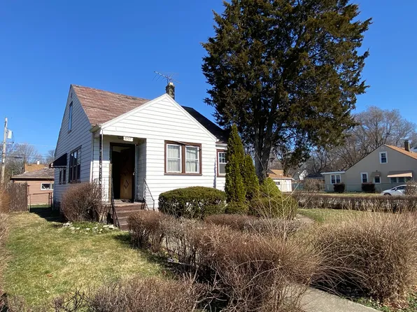 2700 W 90th St, Evergreen Park, IL 60805