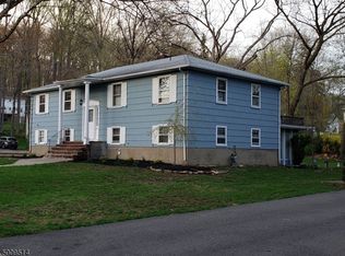 5 Inwood Rd, Morris Plains, NJ 07950