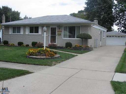 1st image of 29800 Gloria St