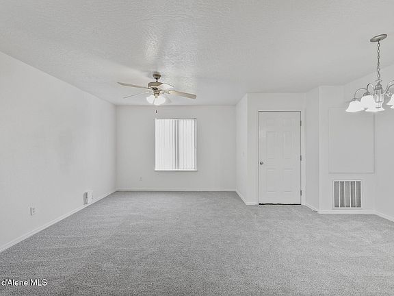 3rd image of 632 N Hydra Pl #A