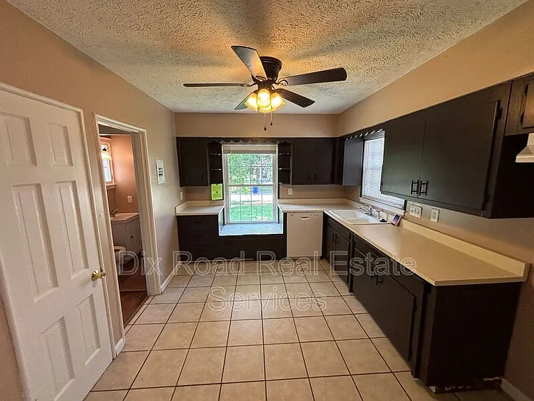 502 N Dick Ave — Photo 15
