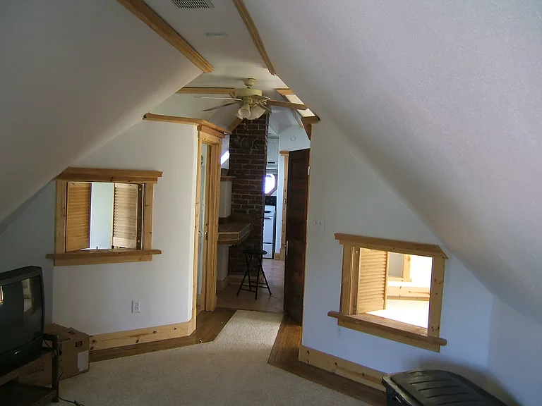 305 N G St #C — Photo 7