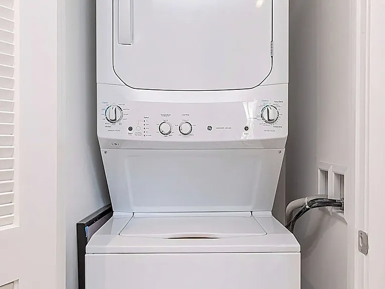 Washer/Dryer