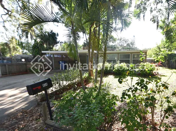 924 Brookwood Dr S, Saint Petersburg, FL 33707