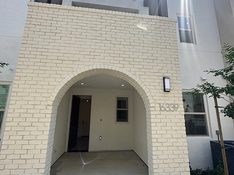 16339 Sandpiper Ave #B — Photo 12