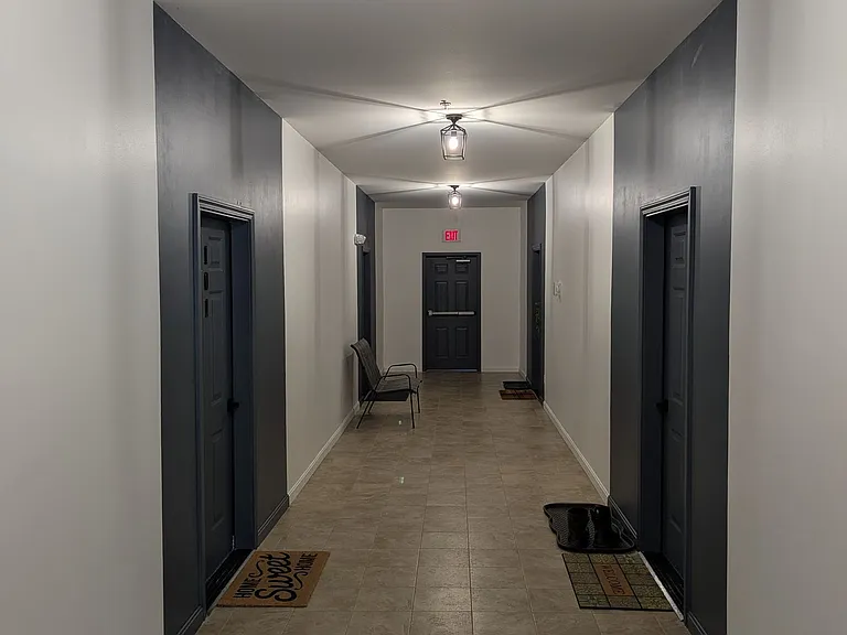 4 Commonwealth Dr — Photo 11
