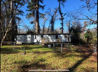 20683 Parkside Dr, Chandler, TX 75758