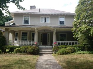 25 Salisbury Rd, Brookline, MA 02445