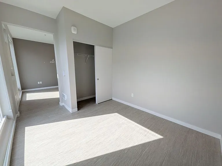 Soleil Apartments — Photo 15