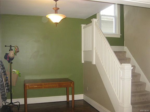 3rd image of 314 University Ave