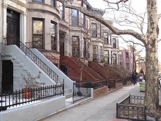 Rented by Blue Egg Realty Corp | media 9