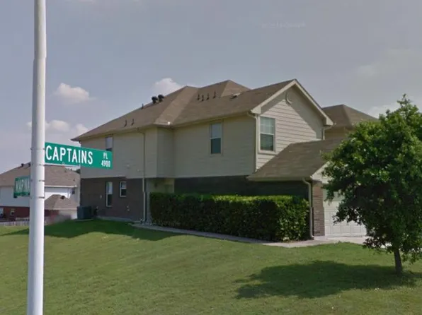 4902 Captains Pl, Garland, TX 75043