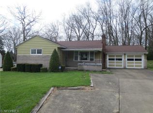 1811 Eden Ln, Youngstown, OH 44509