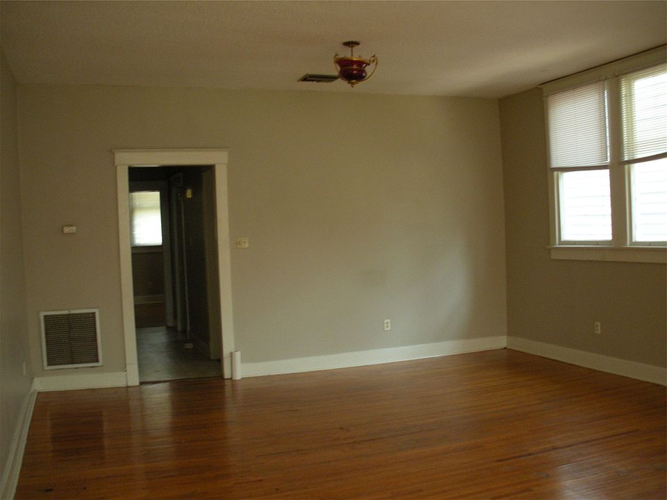 2nd image of 1702 Napoleon Ave
