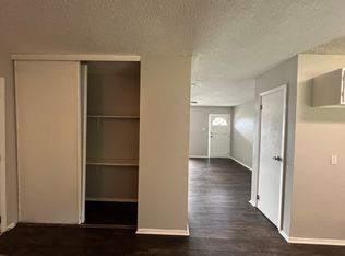 902 S 40th St, Temple, TX 76501