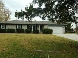 967 Santa Maria Dr, Greenwood, IN 46143
