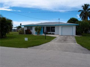 2247 Cactus Point Ln, Saint James City, FL 33956