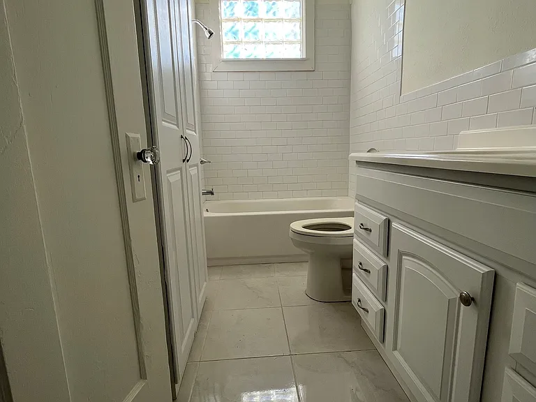 5821 Catina St — Photo 6