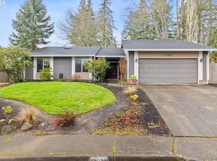 12420 SW Berryhill Ln, Beaverton, OR 97008