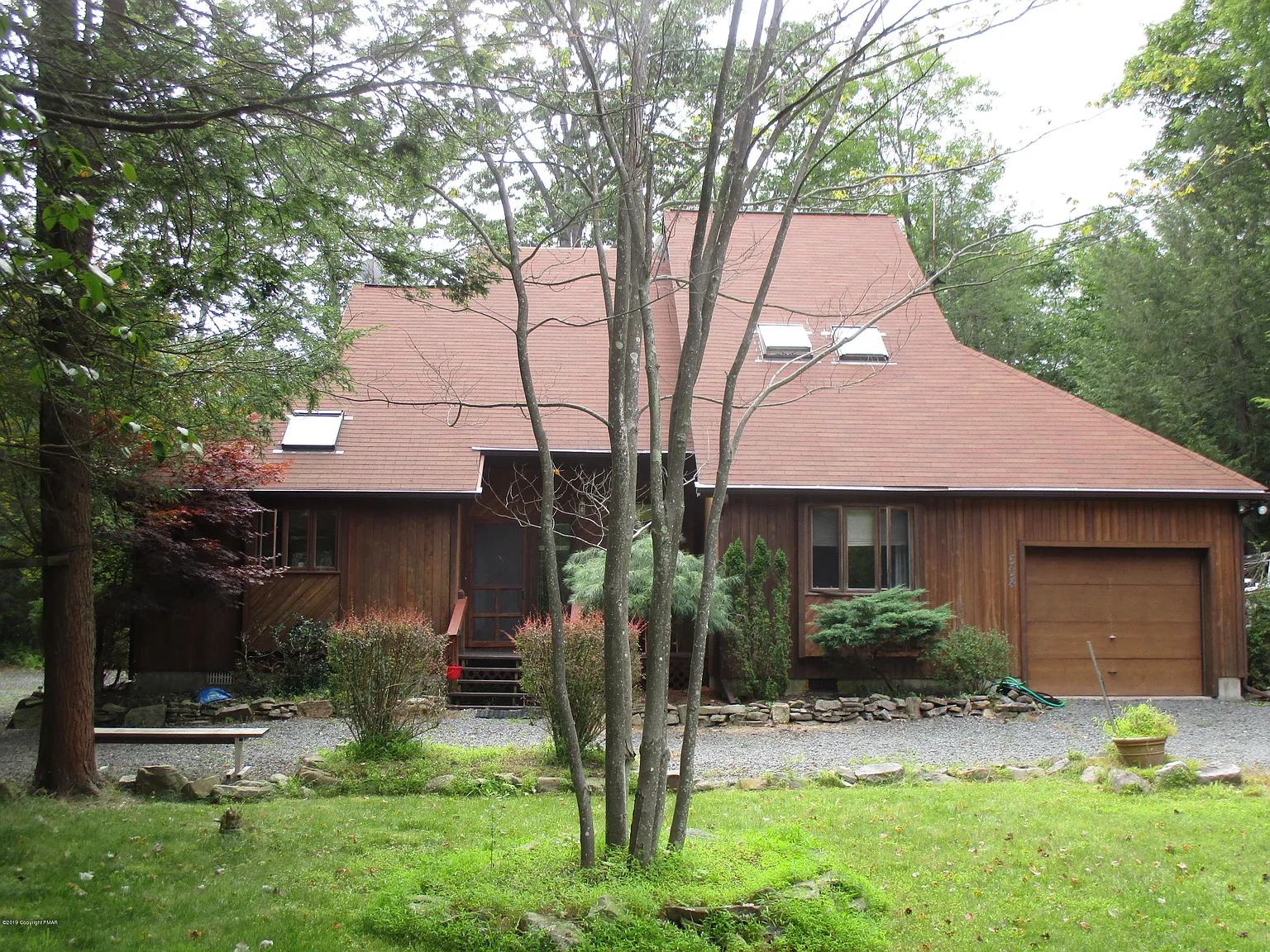 504 Lincoln Cir photo 1
