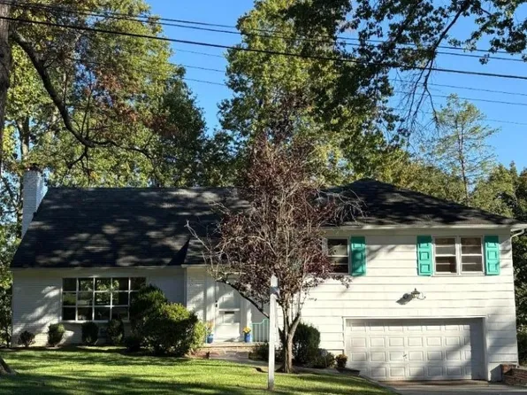 6 Stanford Ct., West Orange Twp., NJ 07052