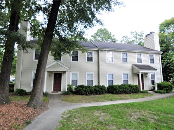 3901 Lexington Dr APT C