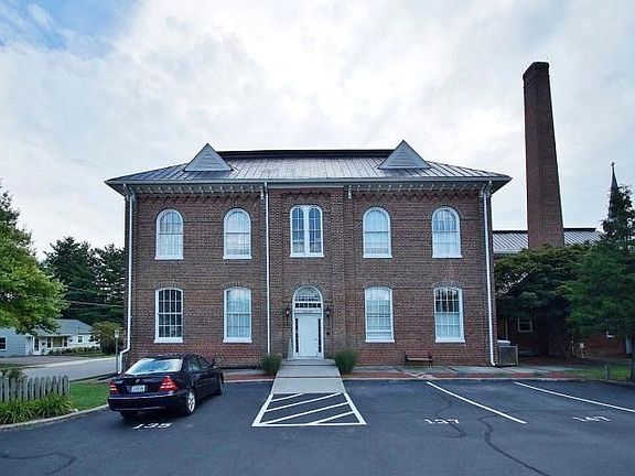 2nd image of 145 Academy St