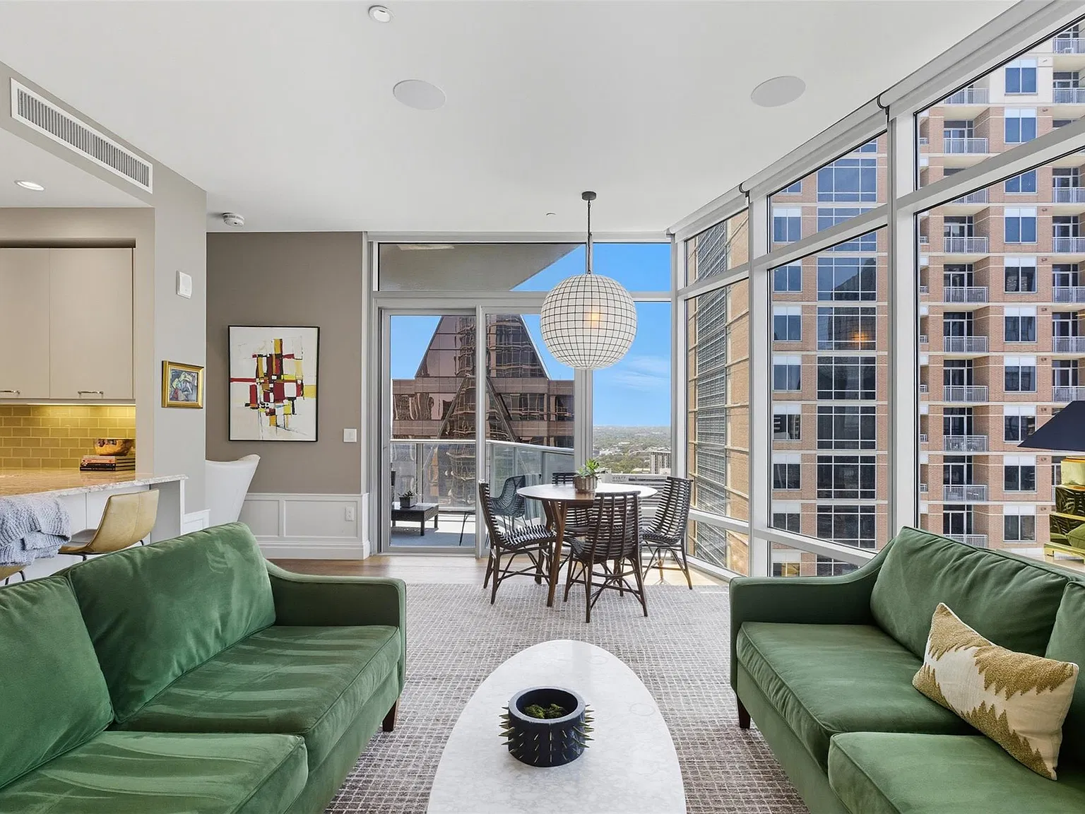 2 bed, 2.0 bath, 1464 sqft, $9,000 — Photo 1