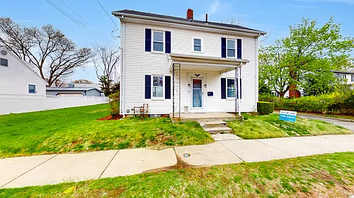 22 Baldwin St Photo 1