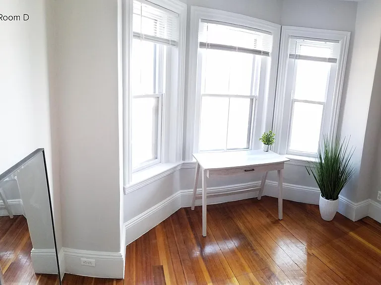 36 Beacon St #3 — Photo 17